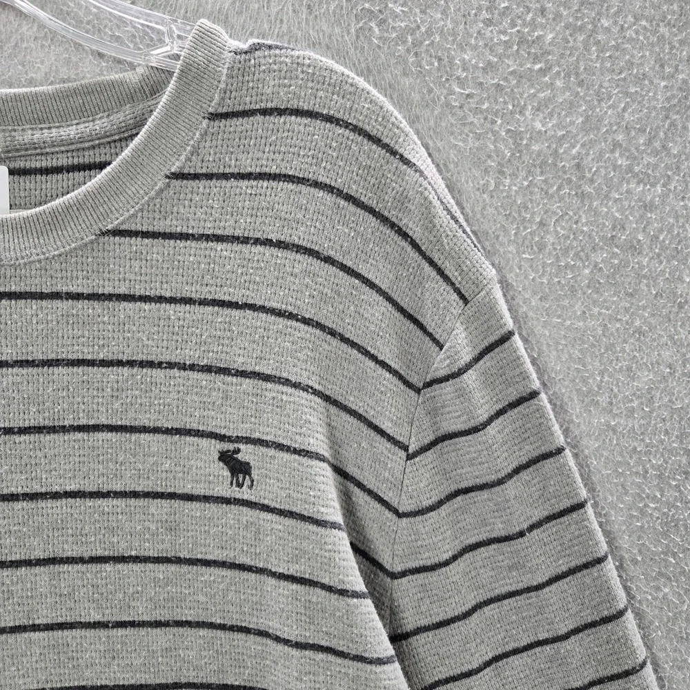 Abercrombie & Fitch Men Sweater 2XL Gray Striped Y2K Muscle Logo Moose Embroider